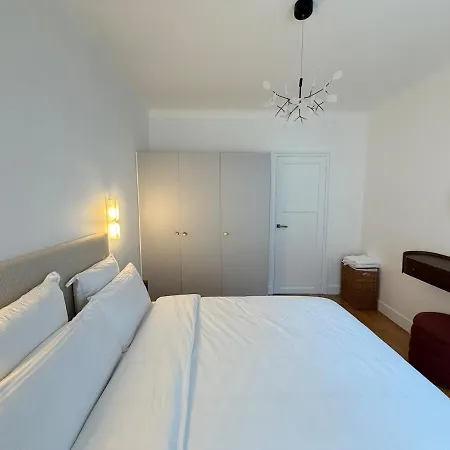 Διαμέρισμα Elegant 2 Bedrooms Parisian Flat & Chic In Neuilly-sur-Seine